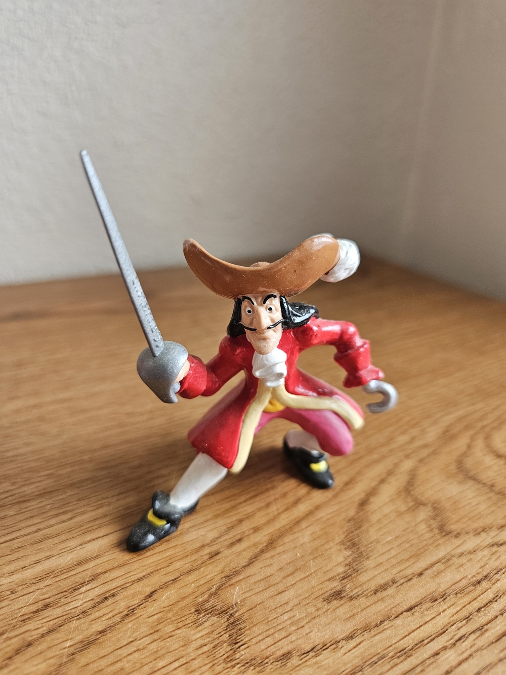 4/$10 Captain Hook Toy Figure Peter Pan Disney